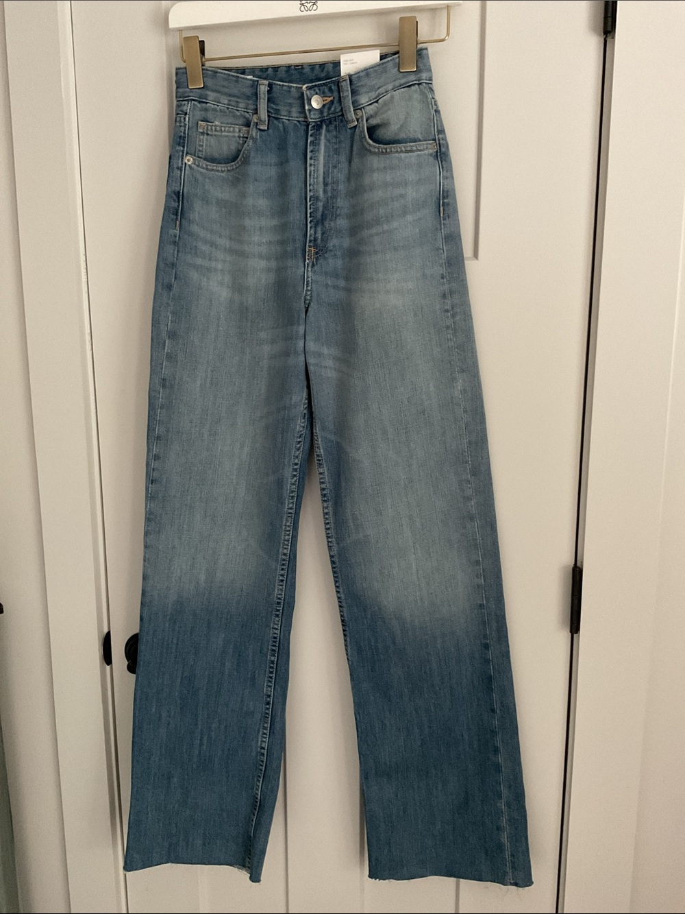 NWT Zara High-Rise Wide-Leg Denim Jeans - Light Blue Wash